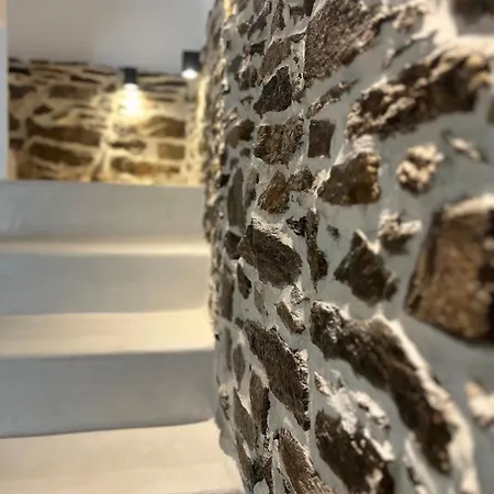 Дом отдыха Estrella House *