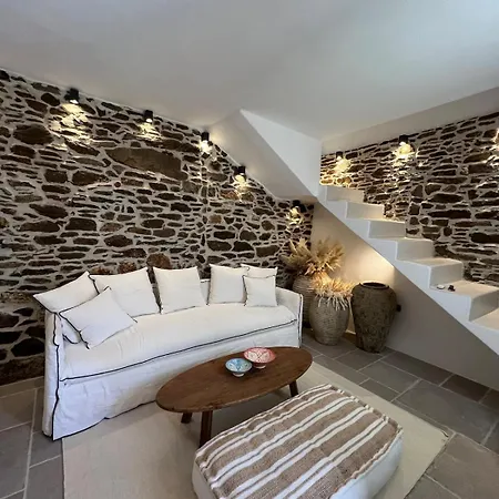 Estrella House * Китнос